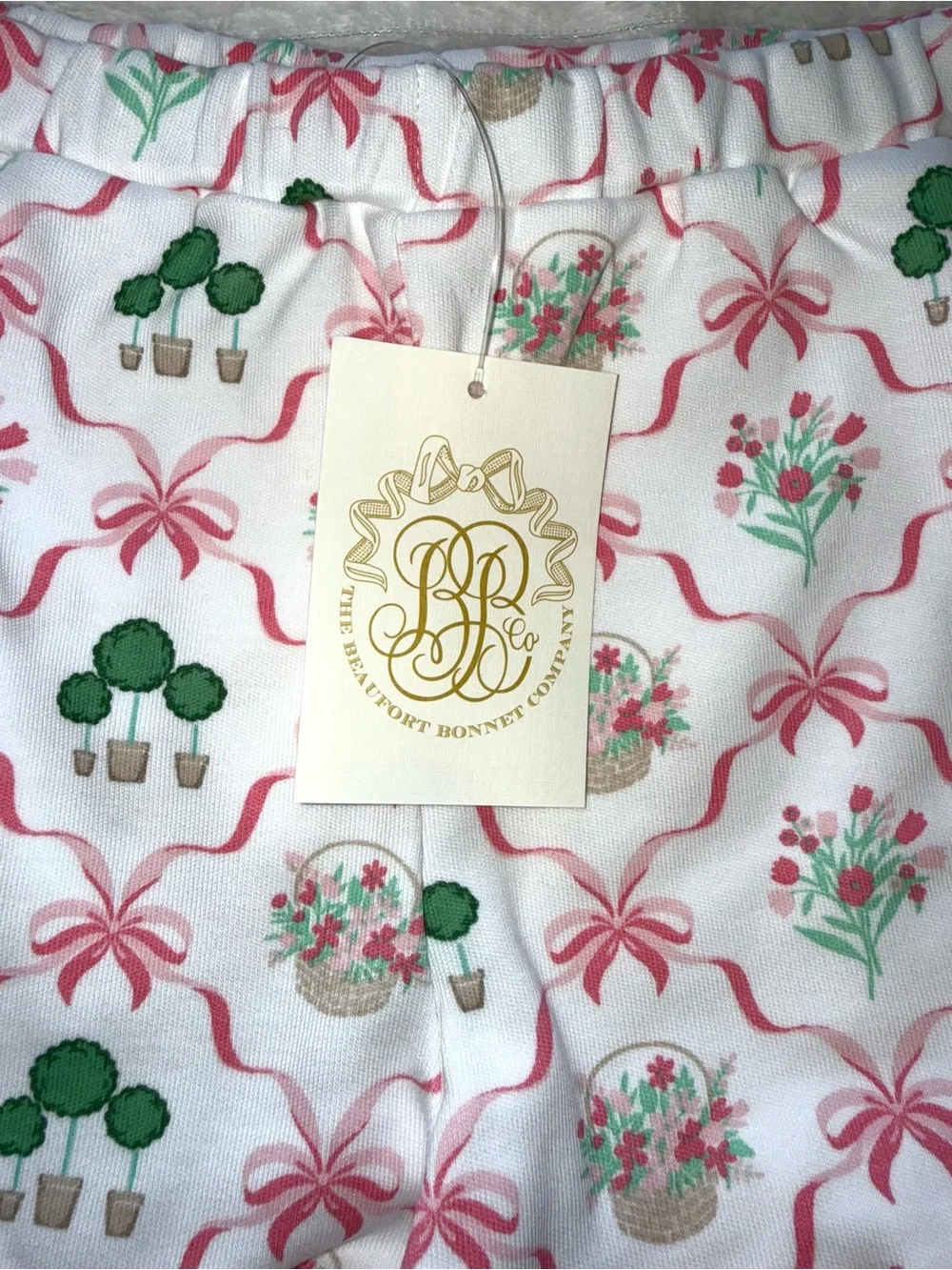 The Beaufort Bonnet Company Shelby Anne Shorts in Boxwoods and Bows, sz 5, NWT